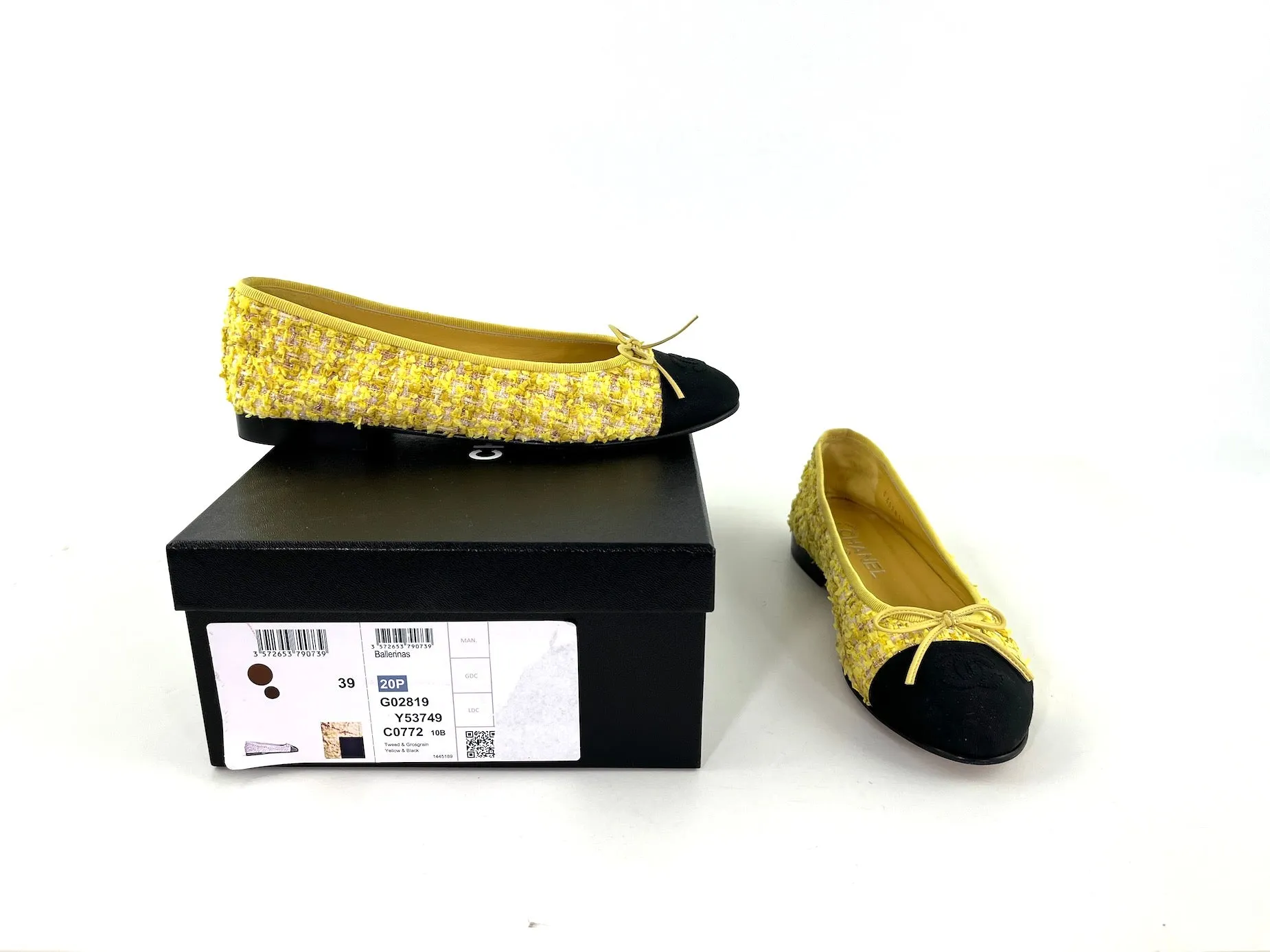 Chanel 20P Yellow Tweed Black Cap Toe Ballerina Flats 39