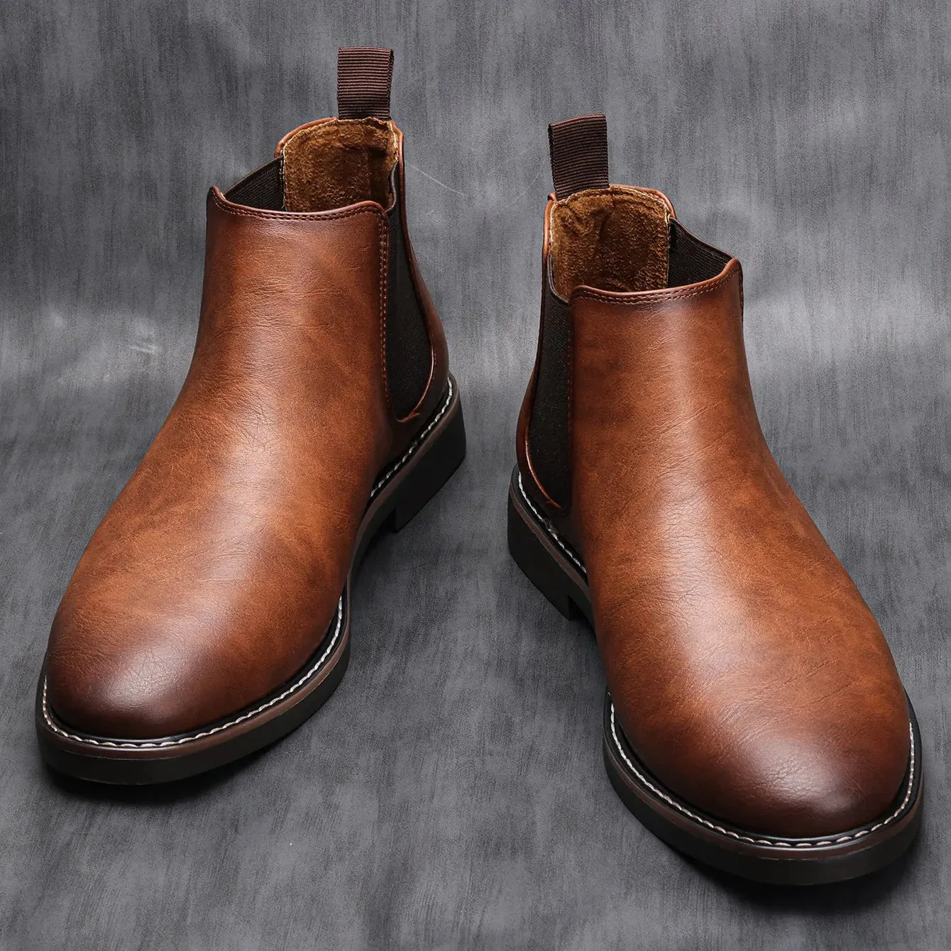 Classy Men Leather Chelsea ankle Boots in modern style