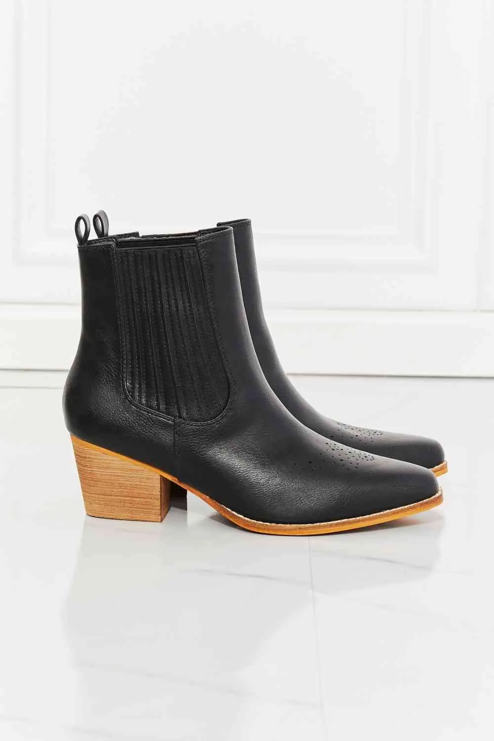 Love the Journey Stacked Heel Chelsea Boot in Black