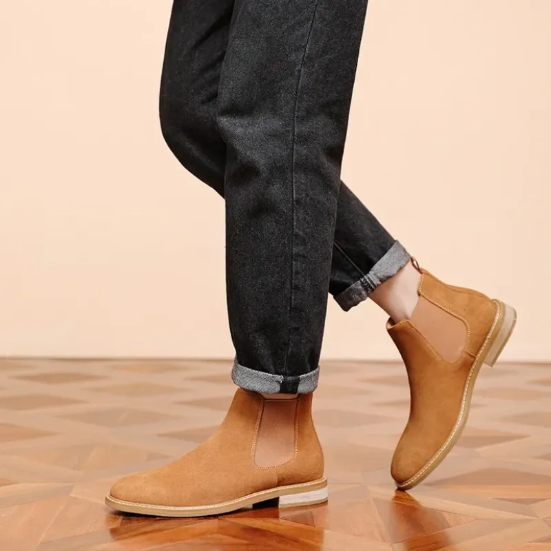 Men's suede Chelsea boots with non-slip sole