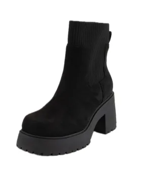 Urban Trek Chunky Sole Chelsea Ankle Booties