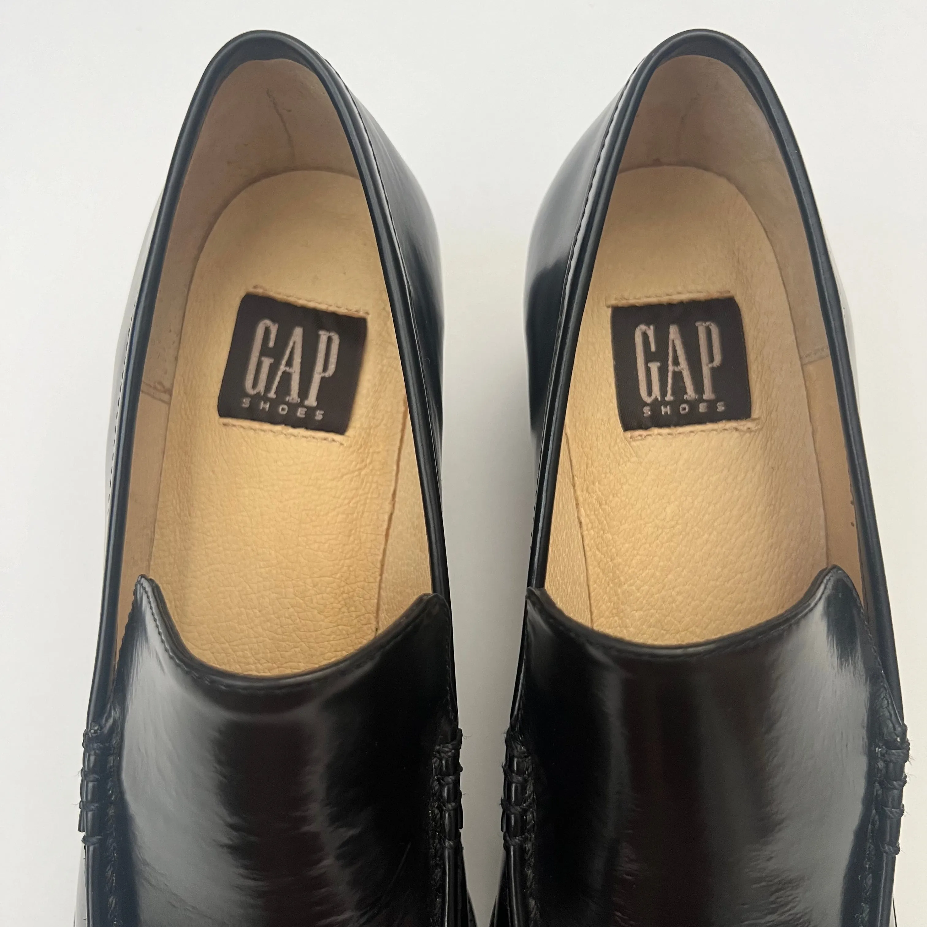 Vintage GAP Heel Loafer in Black