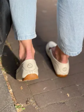 White leather loafer by Gucci.